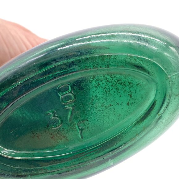 Pair Of Vintage Vinol Green and Amber Glass Flask Style Bottles Rounded Shape - Picture 9 of 15